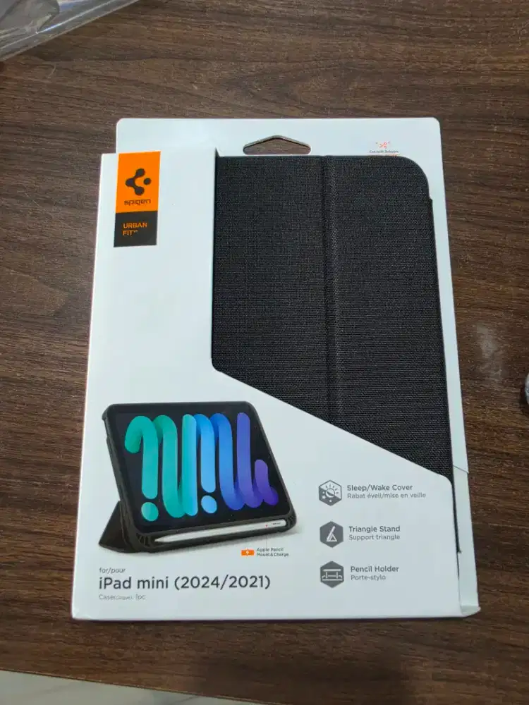 Ipad mini 7 / 6 Spigen case casing Like new