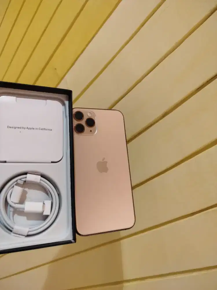 iPhone 11 pro 256gb ada rancing