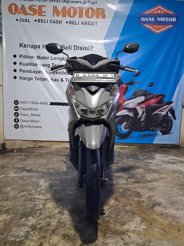 (A) Honda Beat Deluxe Cbs Iss Tahun 2023