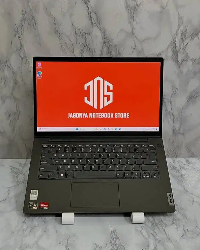 Lenovo V14 G2 ALC Ryzen 3 5300U RAM 8GB SSD 256GB NVMe Layar 14 HD