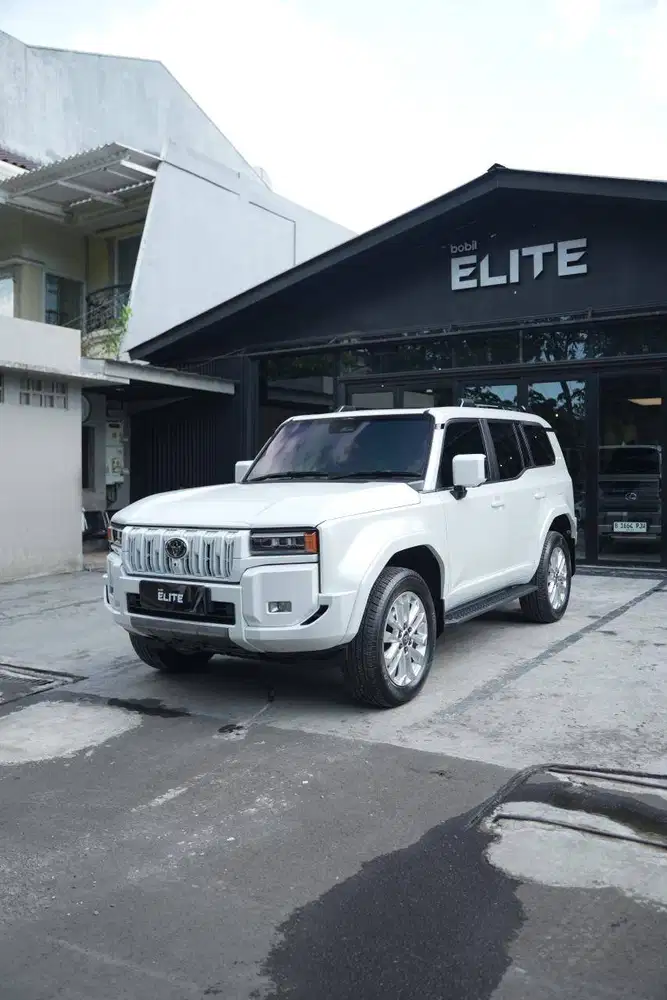 NIK 2025 Toyota Land Cruiser Prado Kakadu Platinum White Pearl