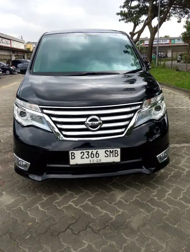 SERENA HWS AT/AUTOMATIC 2016 HITAM