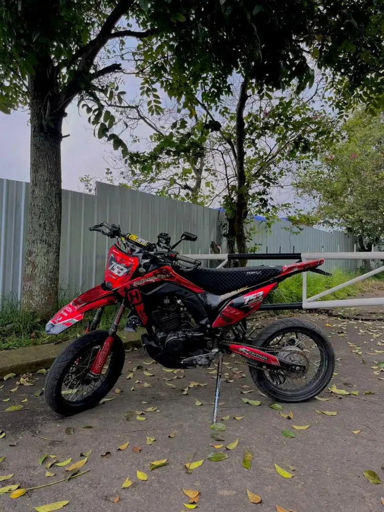 CRF SUPERMOTO BASIC PULSAR 180cc