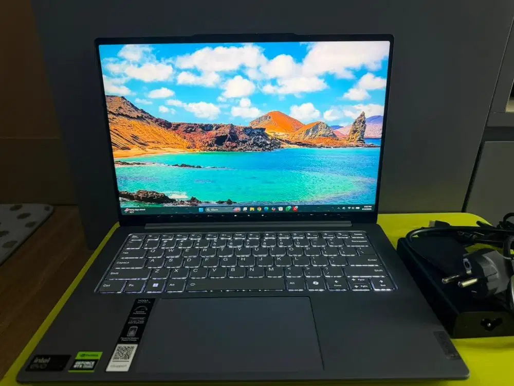 Dijual Lenovo Yoga Pro 7i Ultra 9 185H RTX 4060 32gb/1Tb