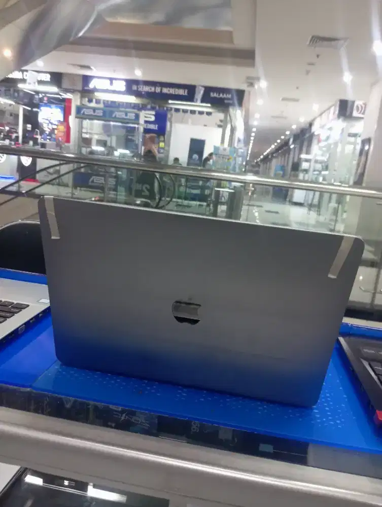 Jual laptop bekas spek berkualitas