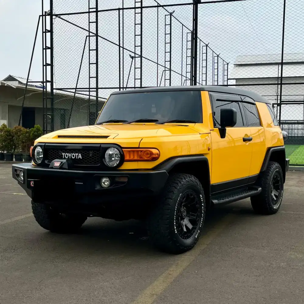 Toyota FJ Cruiser 4.0  4X4 Nik 2017