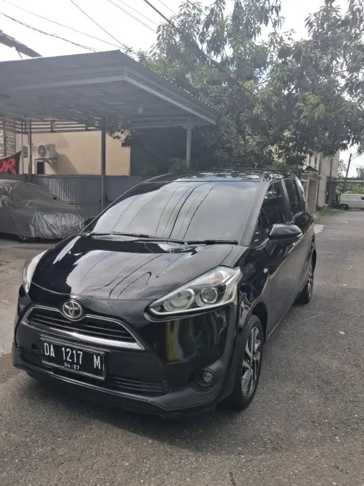 Sienta CVT type V 2016 autometic