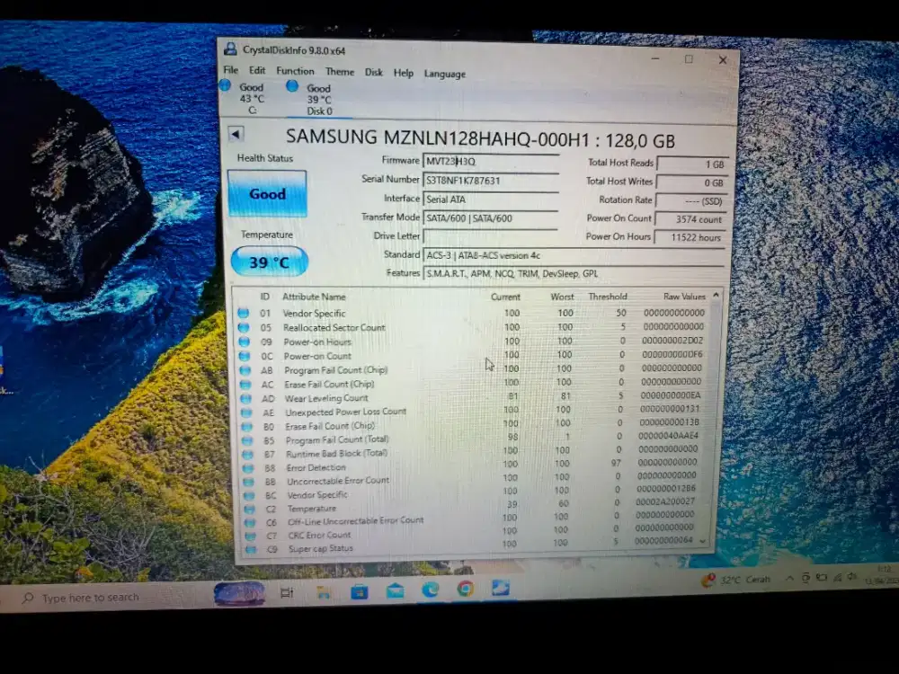 Laptop HP model14 CM0078AU