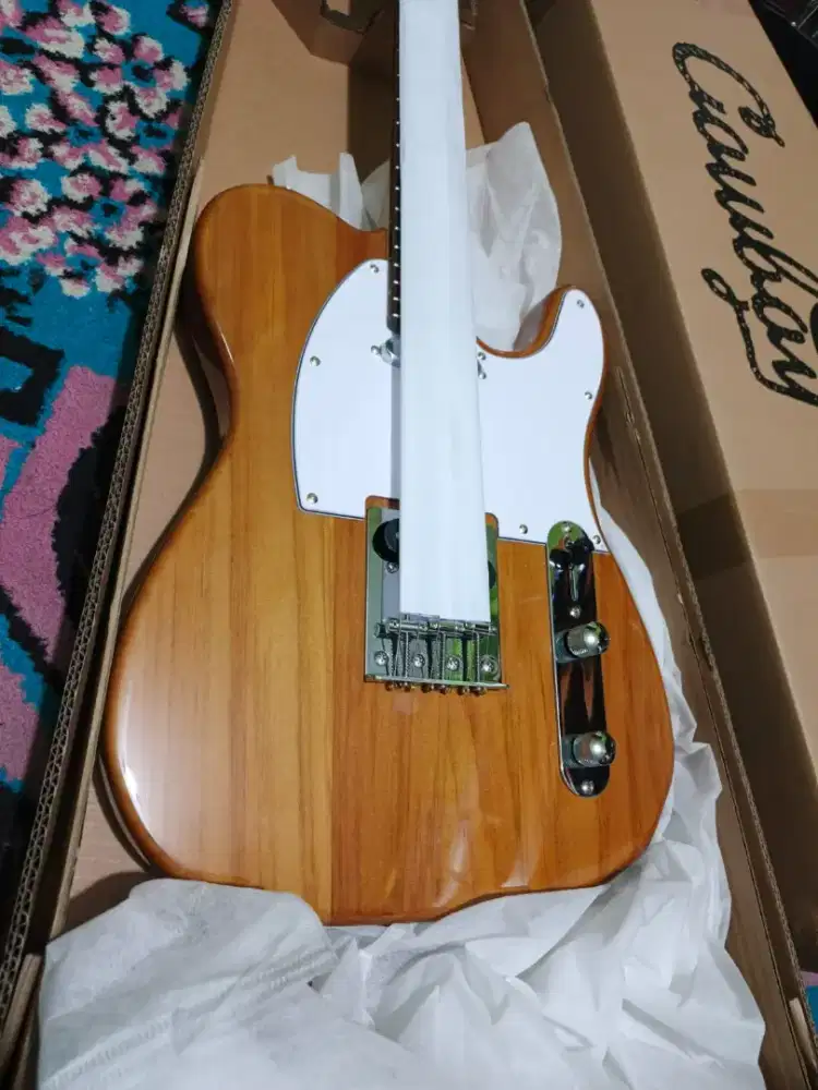 GITAR TELECASTER COWBOY KAYU KERENNN