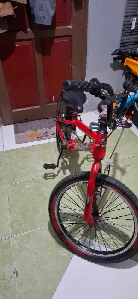 Sepeda centrum jenis BMX 20 inc