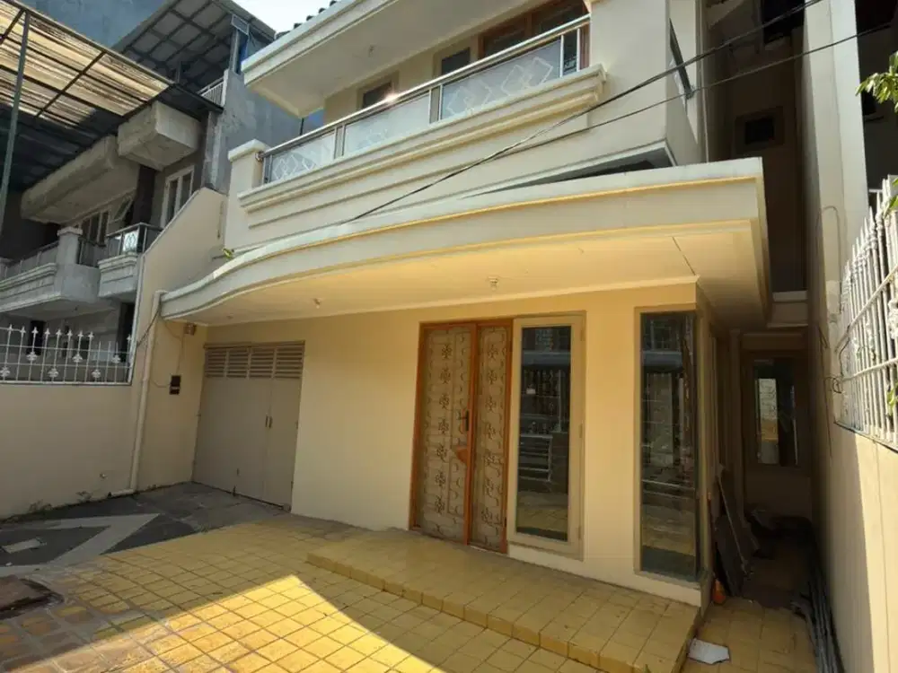 Dijual Rumah di Grisenda PIK, Uk.9x20m2, Hadap Selatan, SHM