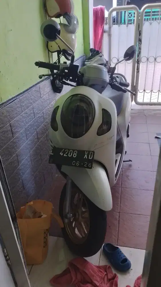 di jual honda scoopy 21