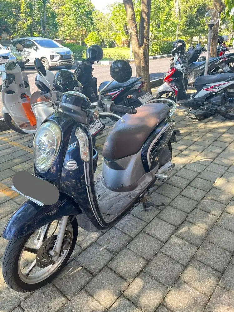 Scoopy 2016 Biru Silver