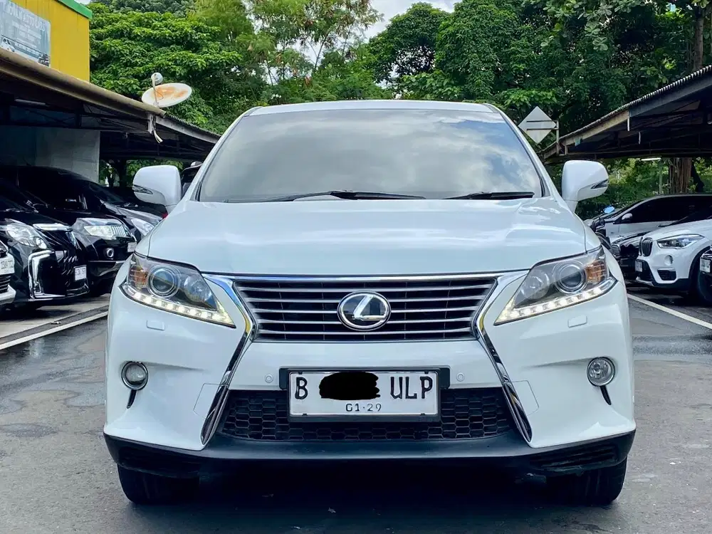 BERGARANSII‼️ LEXUS RX270 AT PUTIH 2013