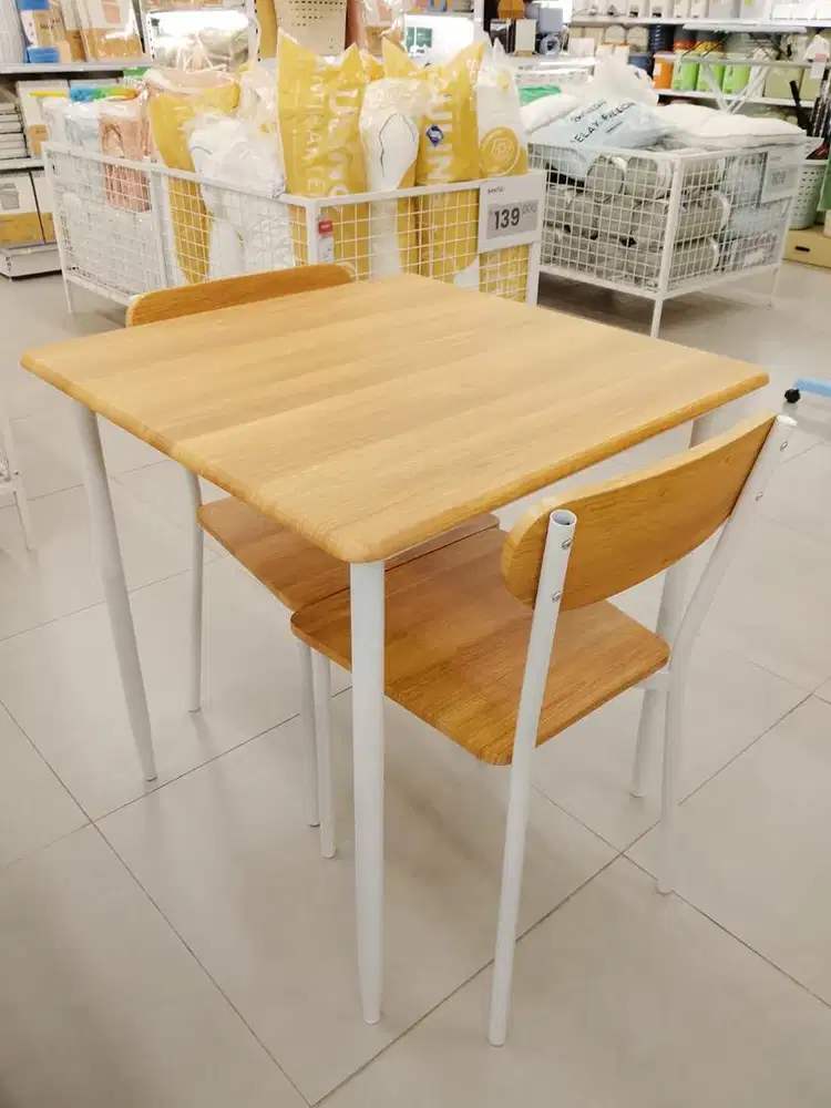 Meja makan 2 kursi lamira