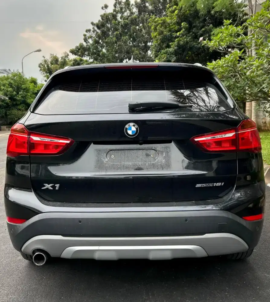 MURAH CASH. BMW X1 LCi 2019 Sunroof xLine 2018 f48 sDrive x3