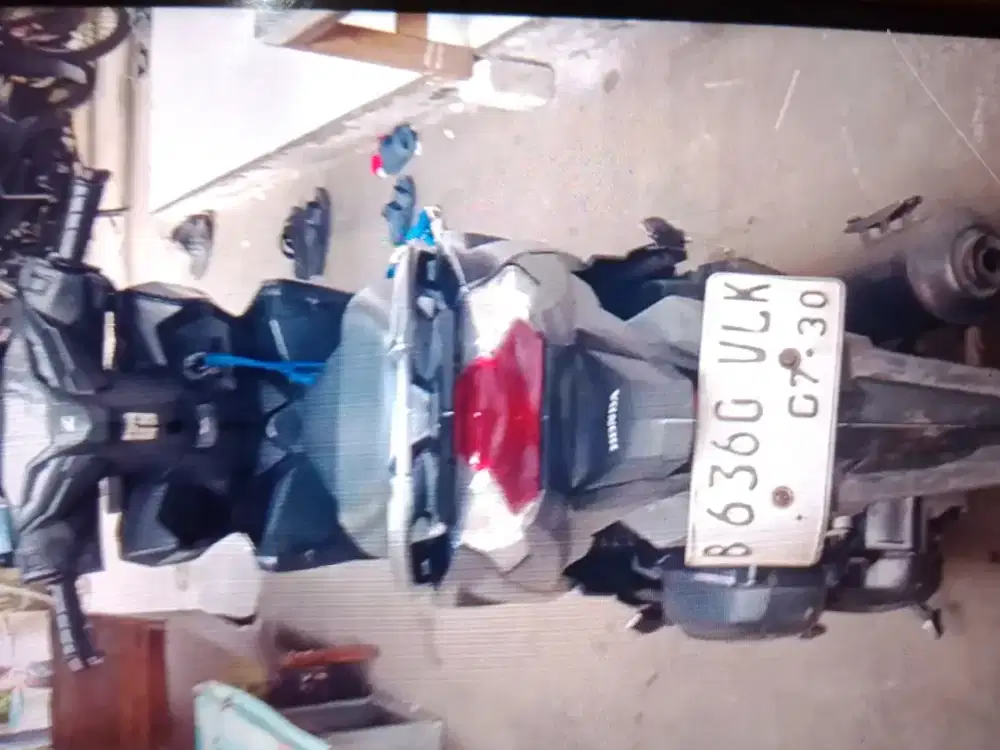 Vario 150 old Plat B Tankot