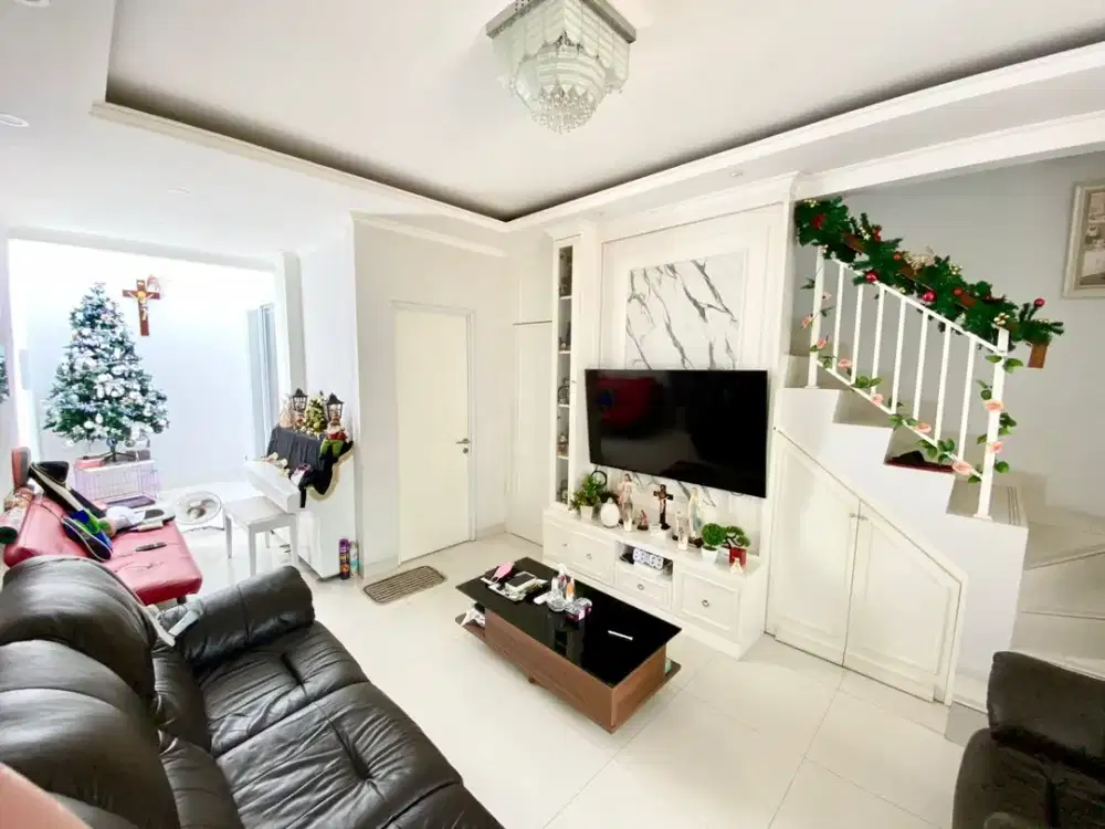 Rumah Semi Furnished Lebar 8 Cluster Atlanta Village Gading Serpong