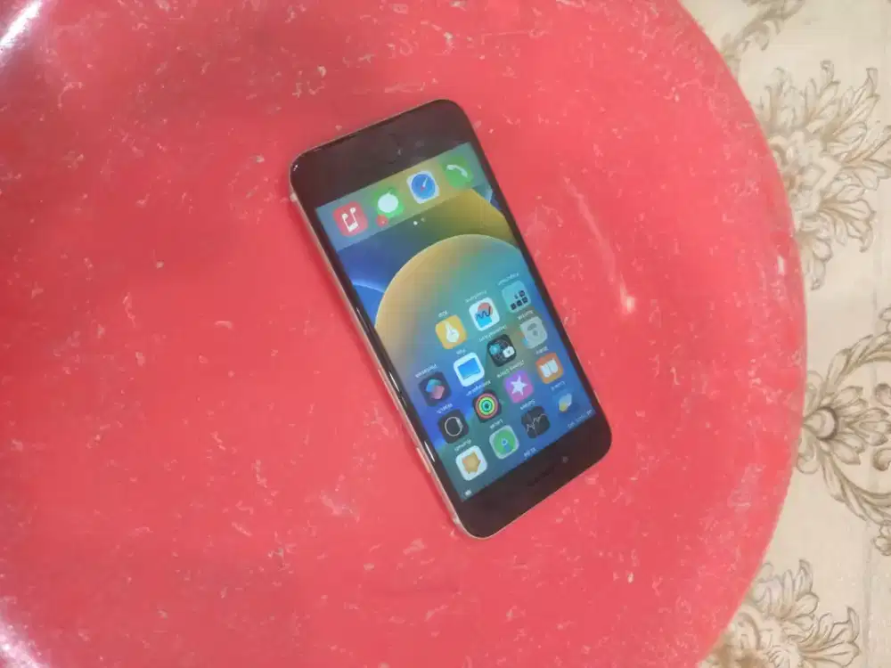 iPhone 8 64gb minus finger off all operator ex inter SM cas aja