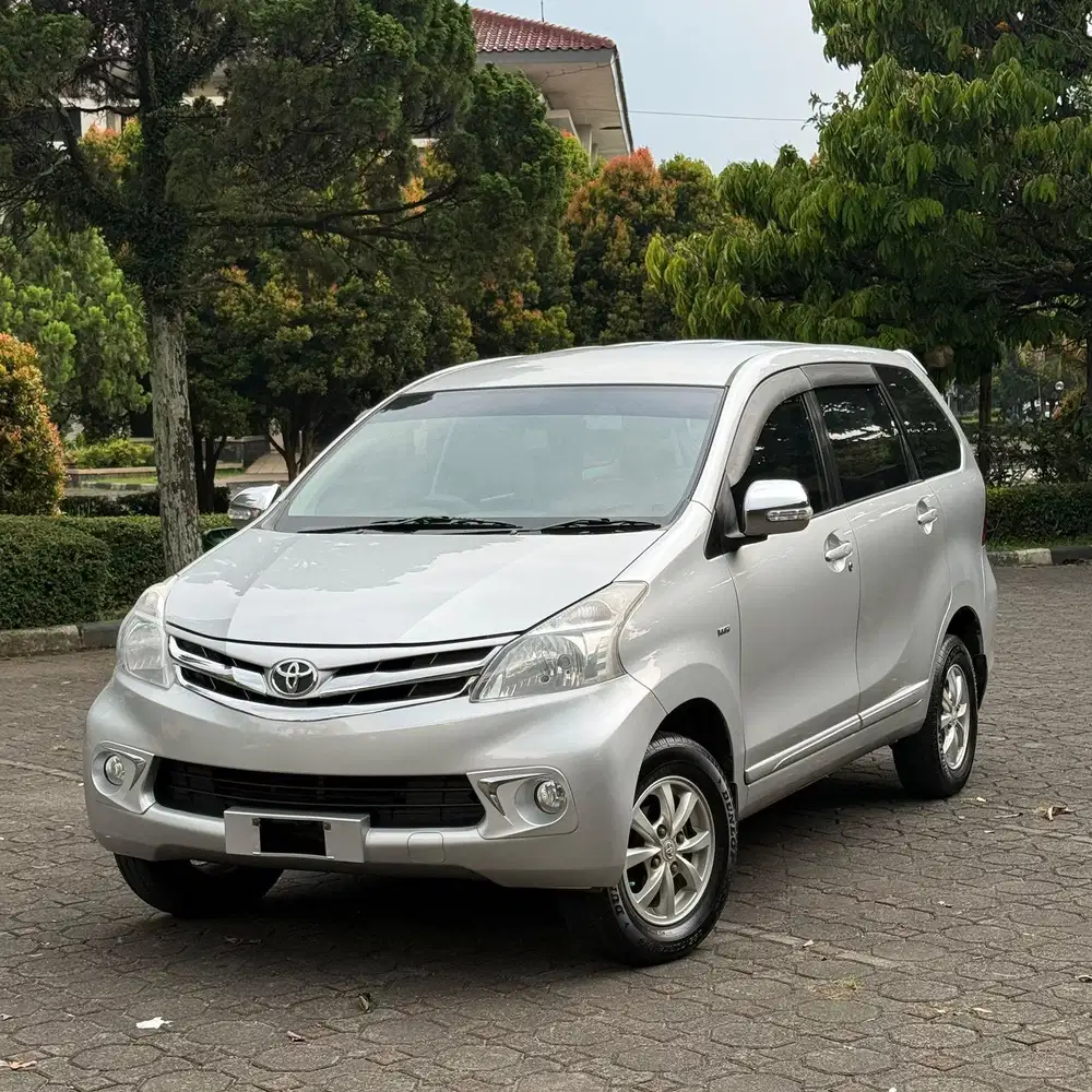 Tdp 12Jt Toyota Avanza G 2012 Mt Silver Met istimewa