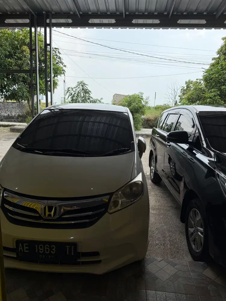 Honda freed 2013 epsd