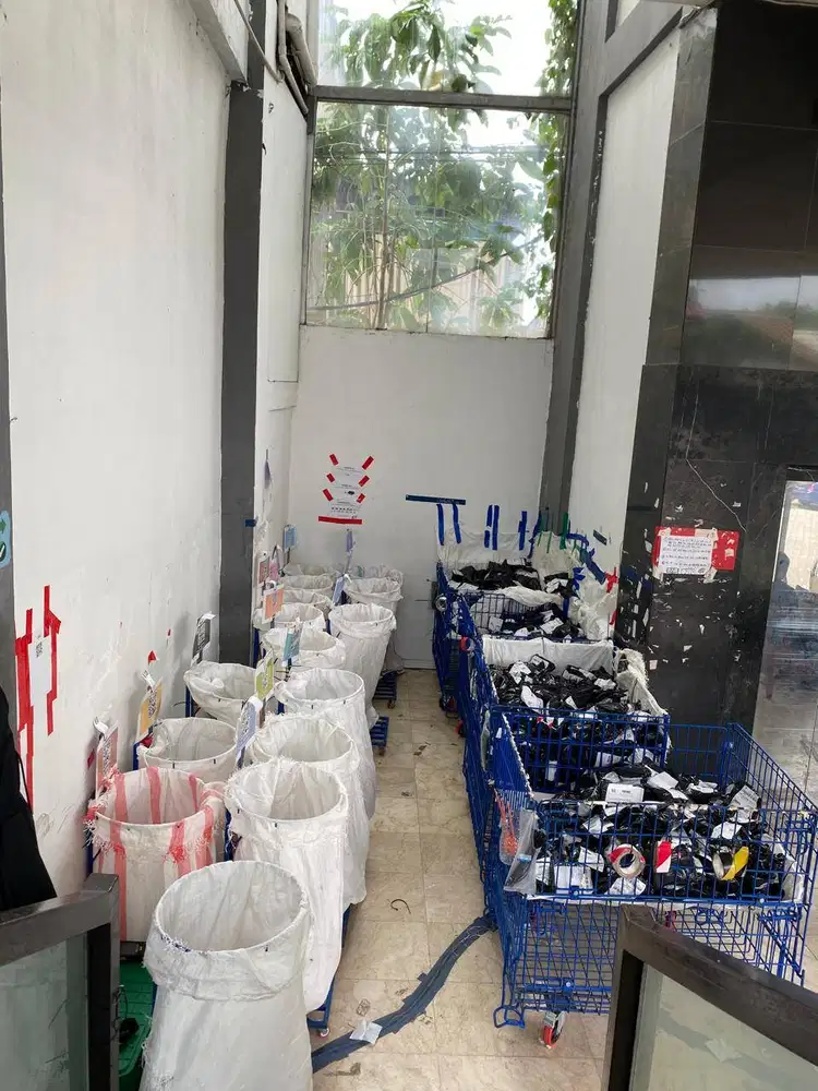 Lowongan Kerja Jaksel Packing Picker Admin Host Live