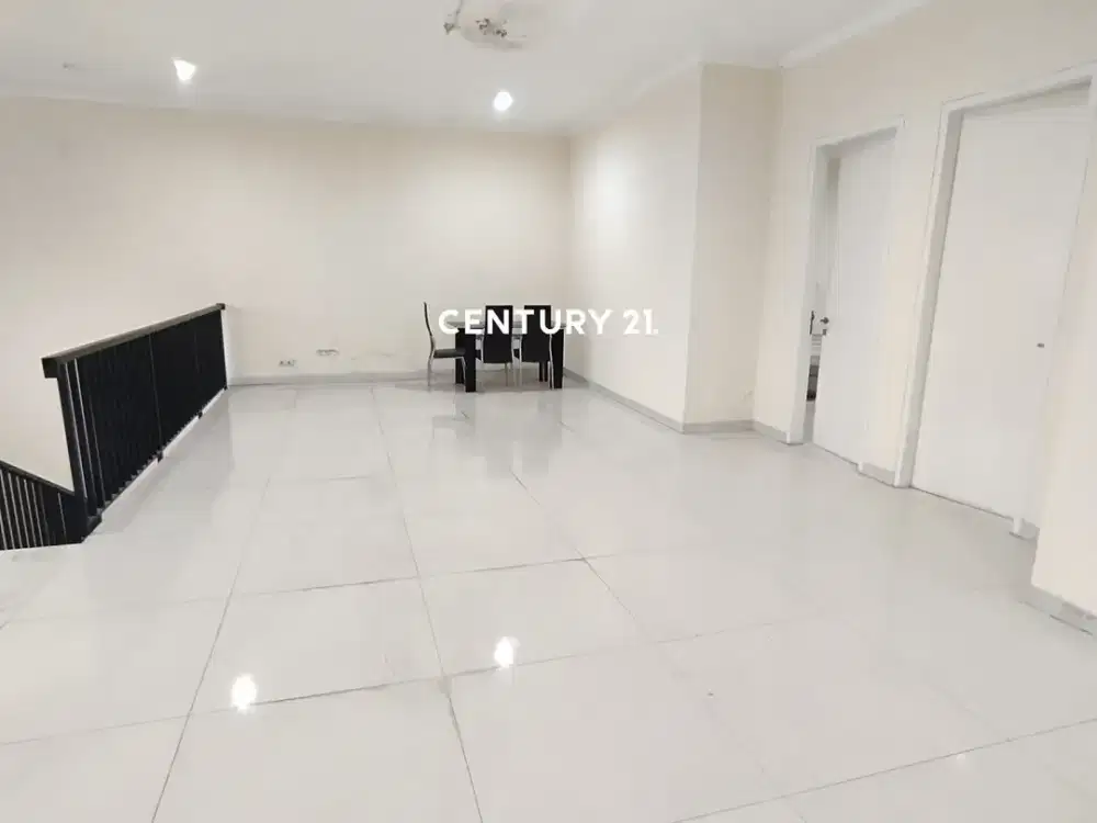 Rumah Cantik 2 Lantai Siap Huni Di Bintaro Sektor 9 WT 18025