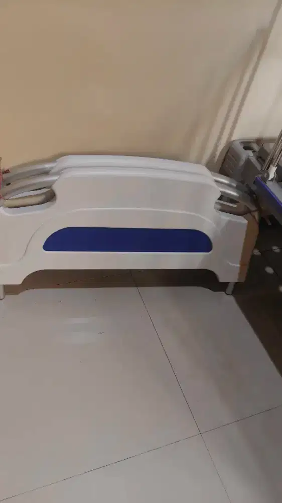 Ranjang pasien 2 Engkol