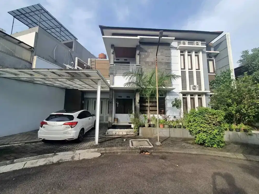 Rumah bagus di singgasana mekar wangi Bandung
