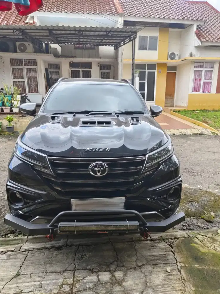 Toyota Rush 2022 - Kilometer Rendah, Kondisi Prima, Pemilik Tunggal
