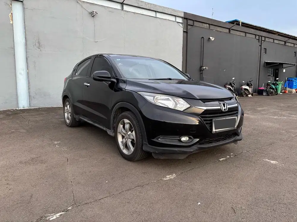 Dijual cepat Honda HRV 1.5 E 2017 Tgn 1 dari baru tinggal pakai