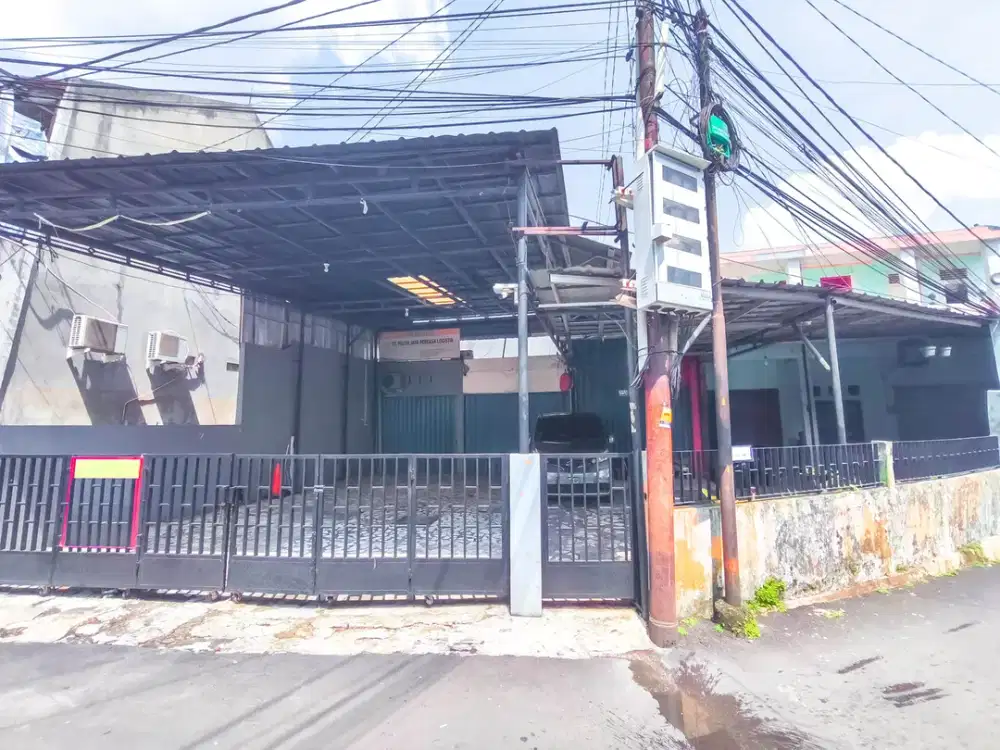 Rumah LT 370 Hadap Timur 8 Menit ke Lippo Mall Kramat Jati J-46878