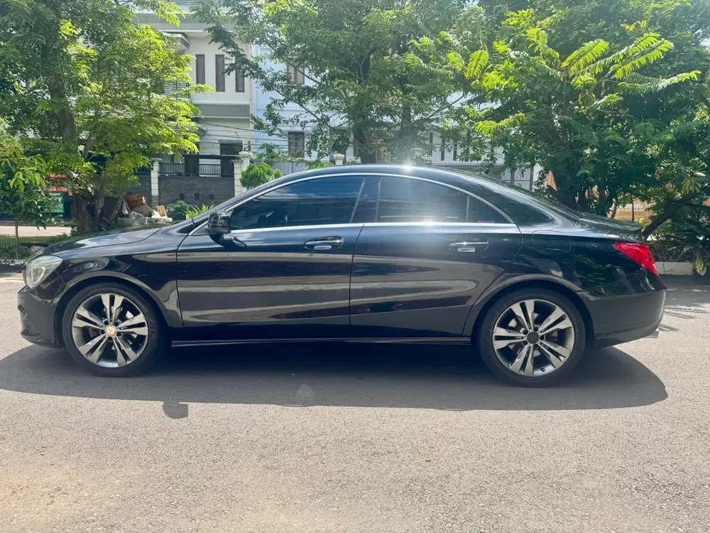 CLA200 Urban AT (C117) 2014 Mercedes Benz