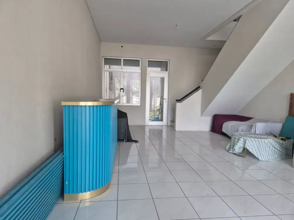 For Rent, Ruko Bawa Hoki Di Kawasan Ramai Usaha, Kota Baru Parahyangan, Bandung