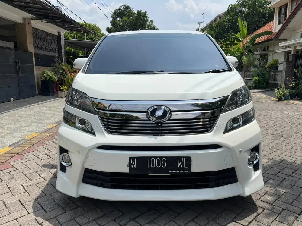 Toyota Vellfire 2,4Z Prem 2013. ISTIMEWA ORISINIL