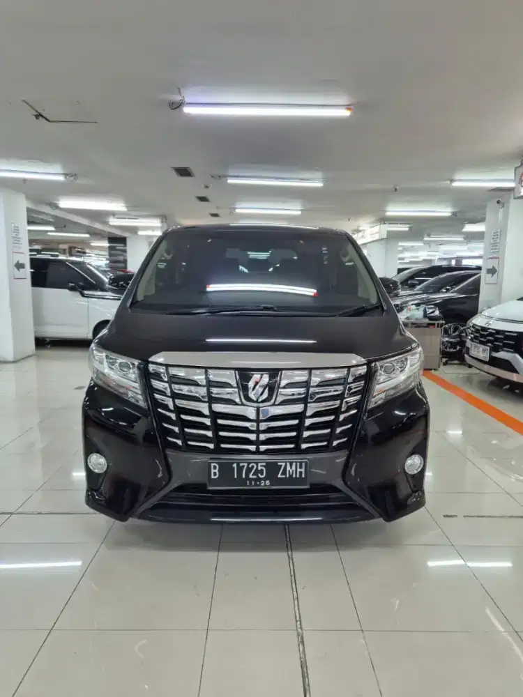 Toyota alphard 2016 hitam pakaian pribadi apik