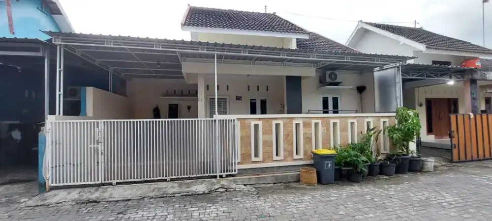 Hunian Nyaman dan Strategis