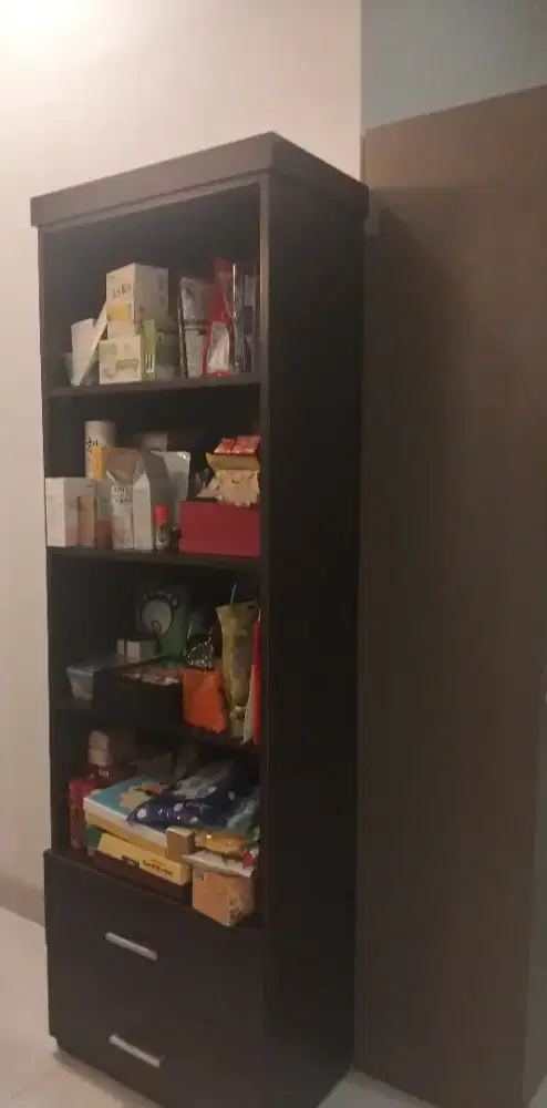 Rak serbaguna dengan drawer