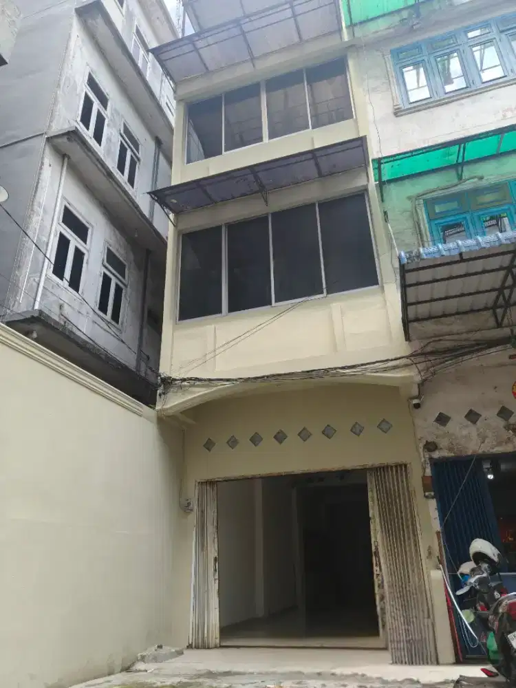 RUKO  PUTRI HIJAU MURAH