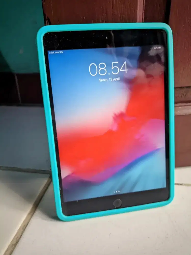 ipad mini 3 layar garis