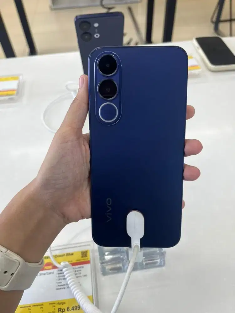 VIVO V70 FE 8/256GB CICILAN KREDIVO ERABLUE CEGER