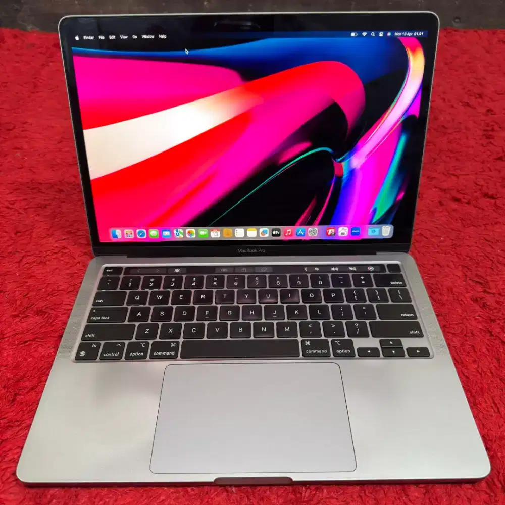 Macbook pro m1 2020 ram 16gb ssd 512gb ex ibox siap pakai bisa cod