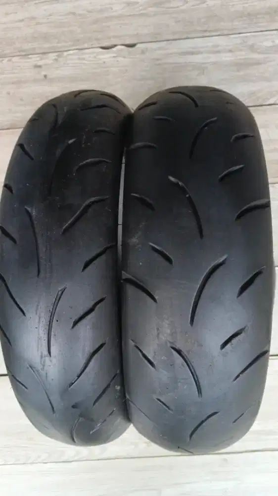 Ban copotan Maxxis victra sepasang ukuran 120/70-130/70 ring 13