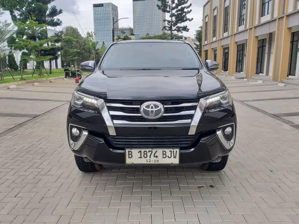 FORTUNER 2.4 G DIESEL AT 2018 HITAM