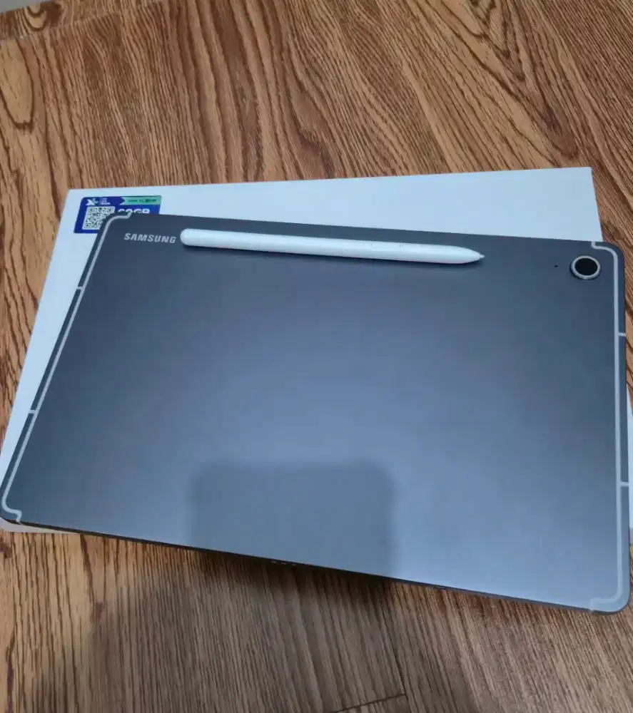 Di jual Samsung Galaxy Tab S10 FE 8/128GB Wifi and Sim Card Like New