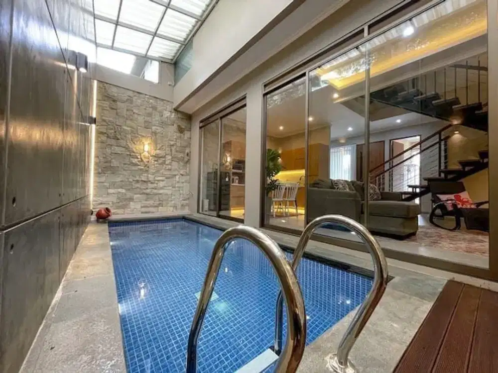 Rumah Villa Mewah di Kawasan Premium Cigadung Dago Bandung Utara