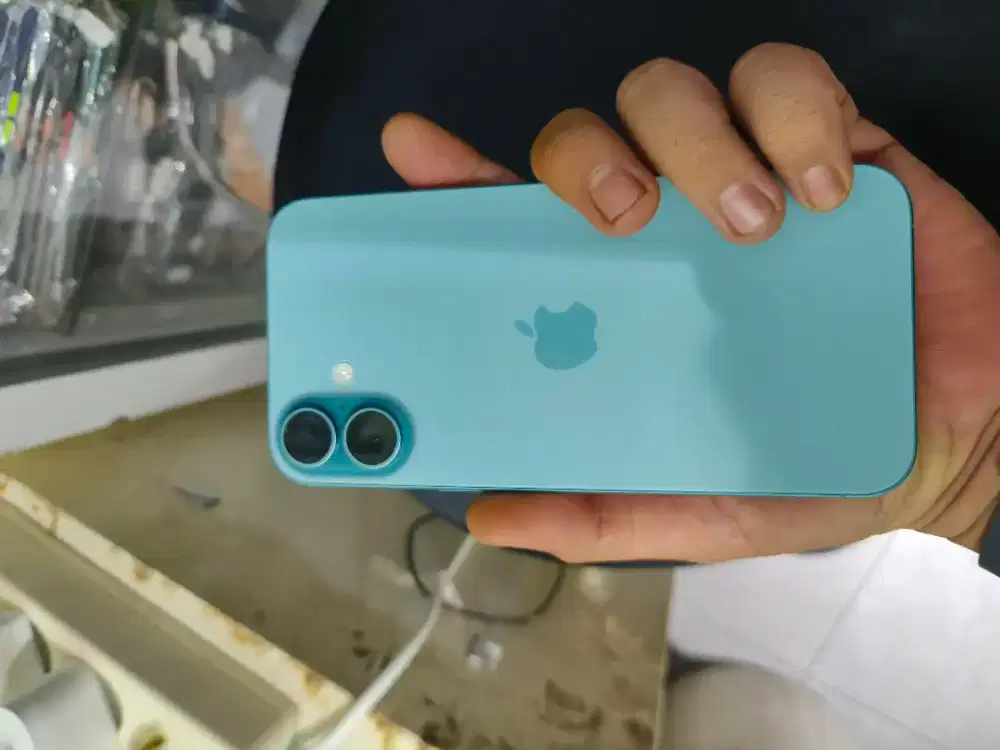 Iphone 16+ 128 GB EX INTER BH 100 CC 64