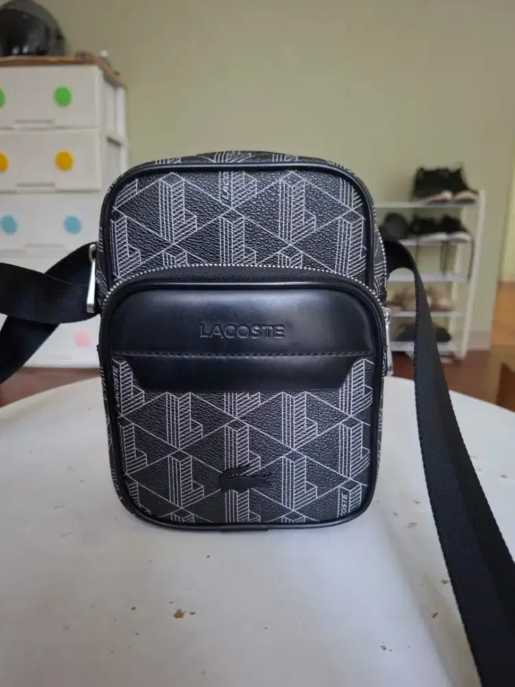 Tas Crossbody Lacoste Monogram Authentic