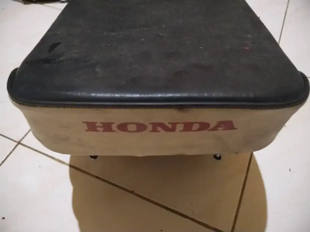 Jok belakang + holder jok barang