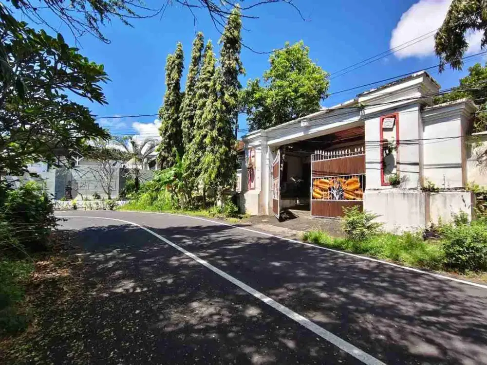 Rumah luas hitung harga tanah lingkungan elit Taman mumbul Nusa Dua